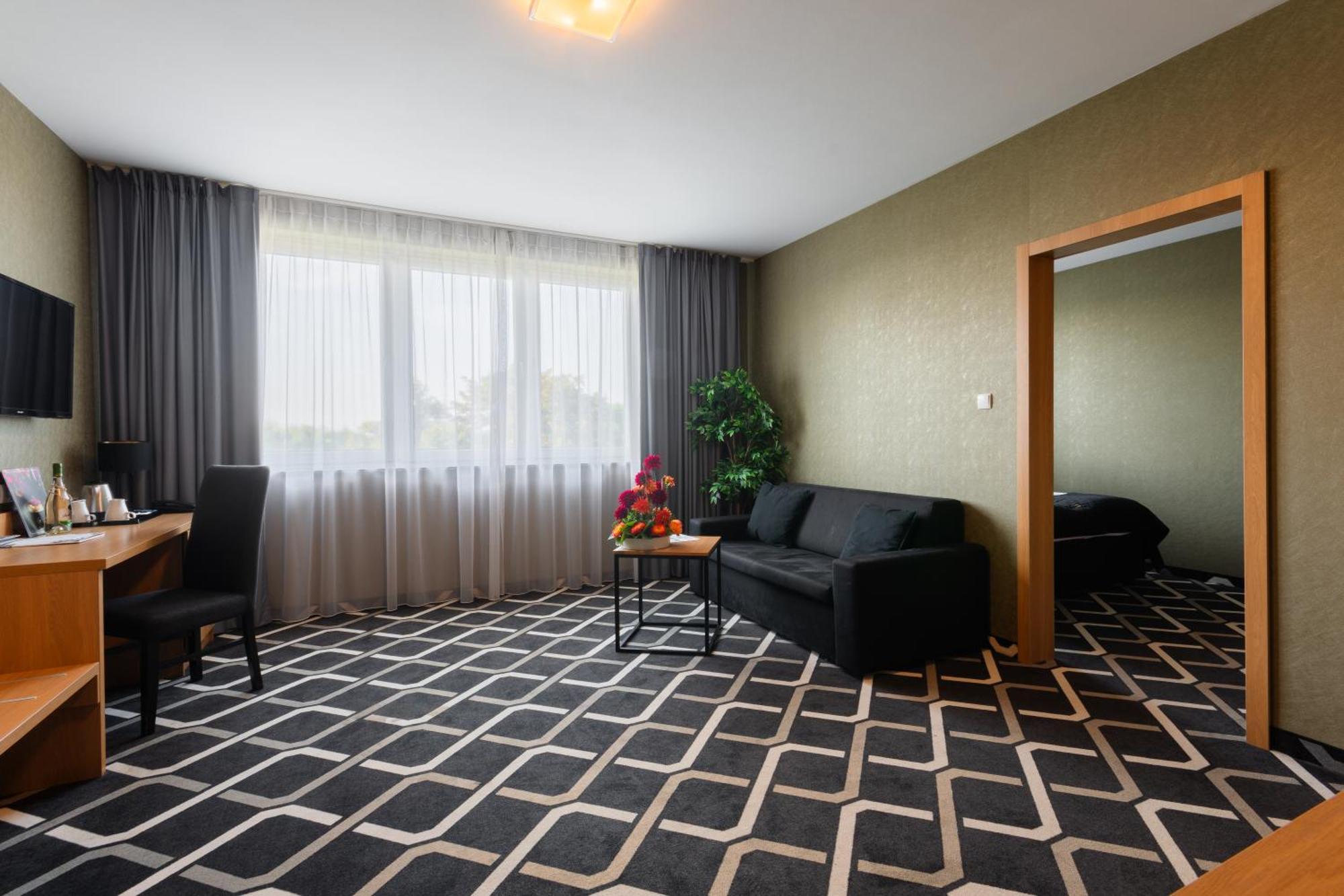 Hotel Lantier Wellness & Spa Bytom Exterior foto