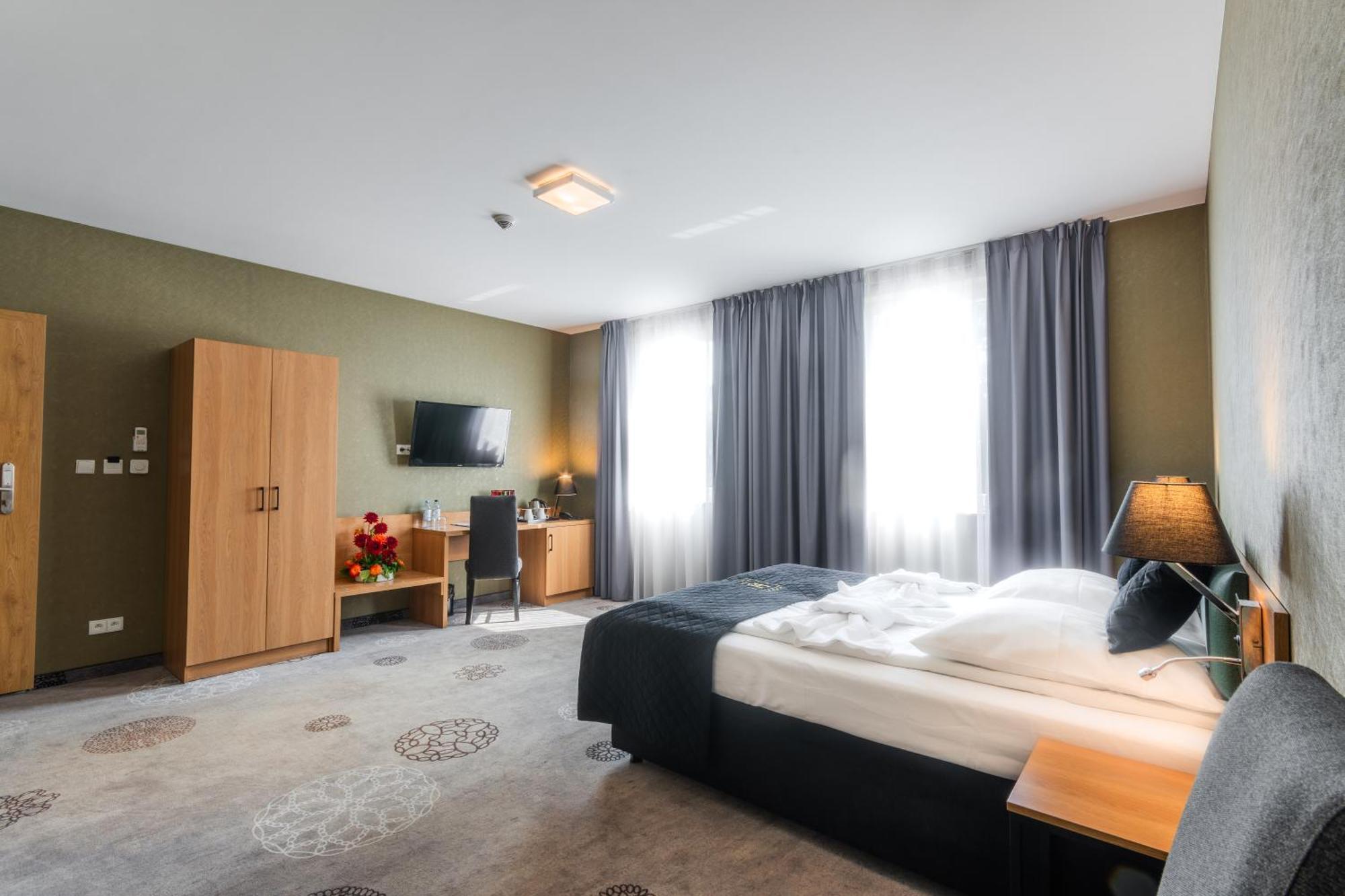 Hotel Lantier Wellness & Spa Bytom Exterior foto